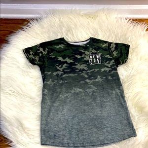 Primark t-shirt|Gently Used|Size 10-11 (boys)